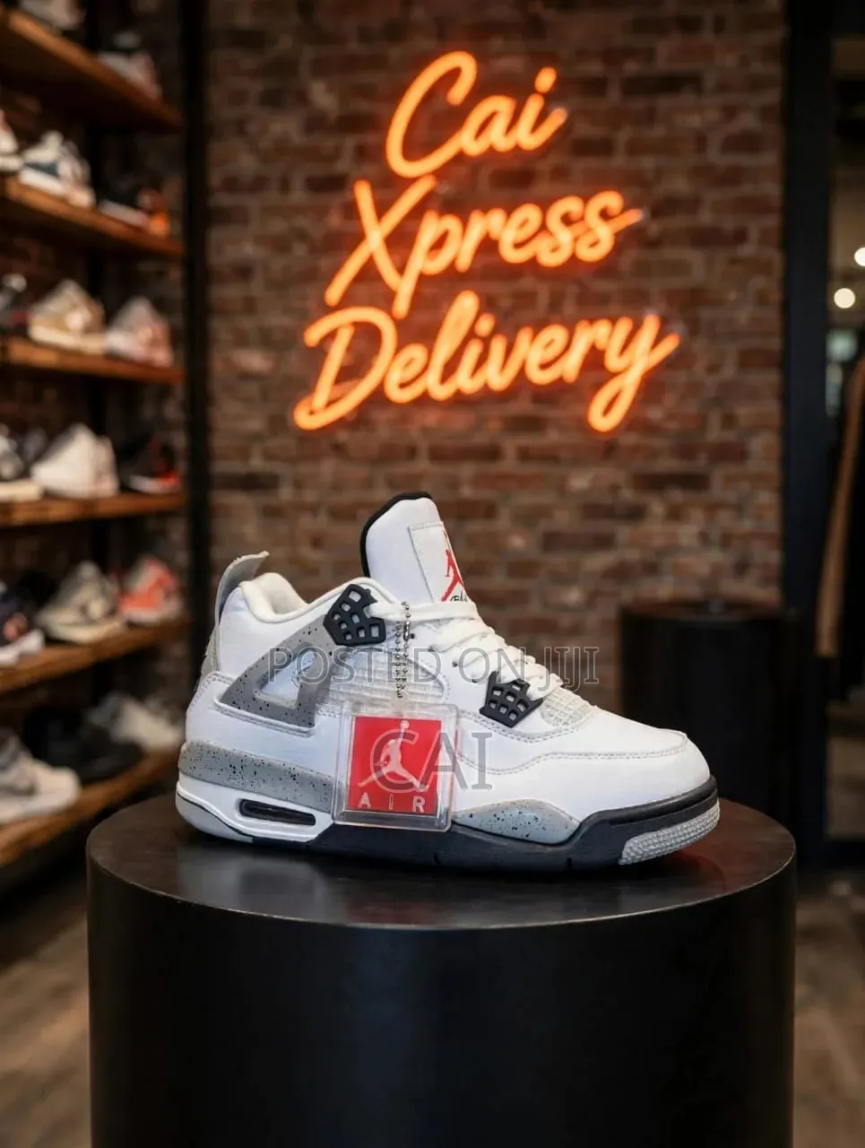 Air Jordan 4 Retro "White Cement