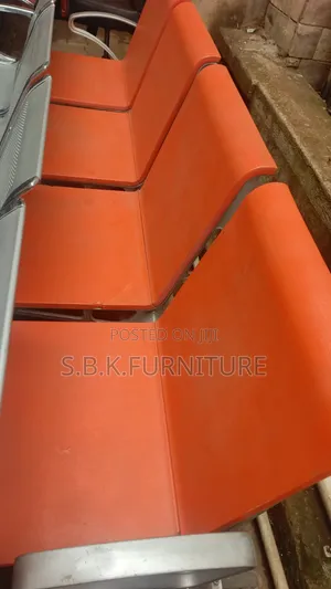 4seater Guest Chair