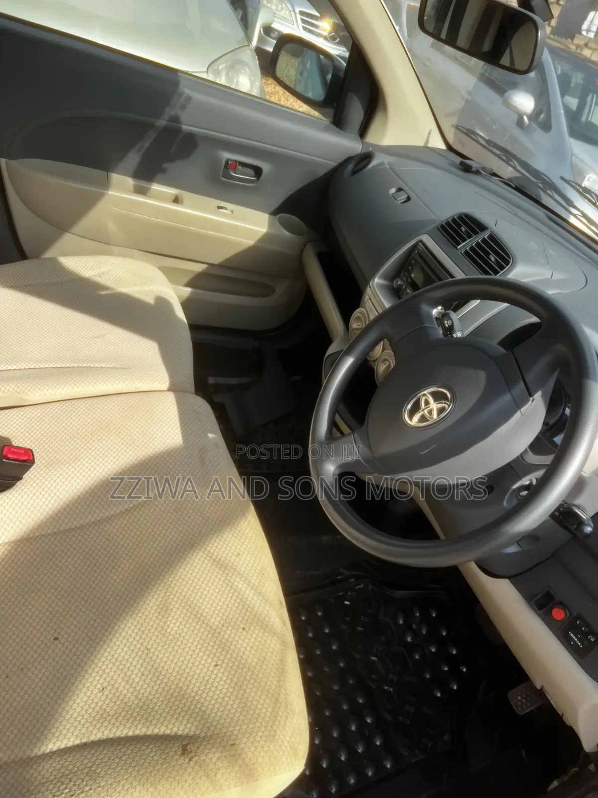 Toyota Passo 2009 White