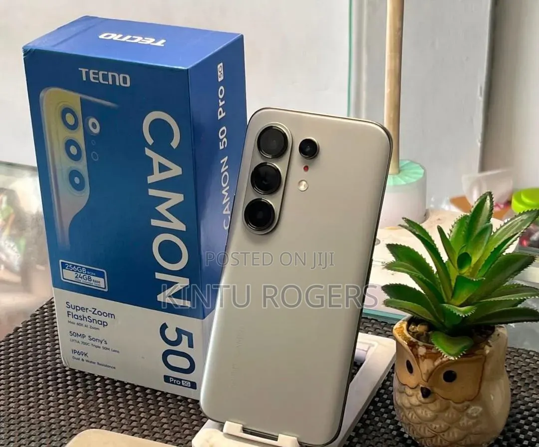 New Tecno Camon 50 Pro 256 GB Silver
