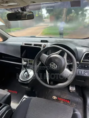 Toyota Ractis 2012 Black