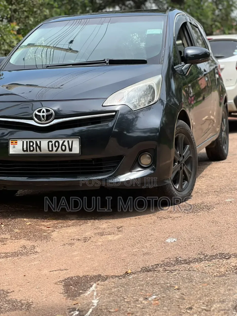 Toyota Ractis 2012 Black