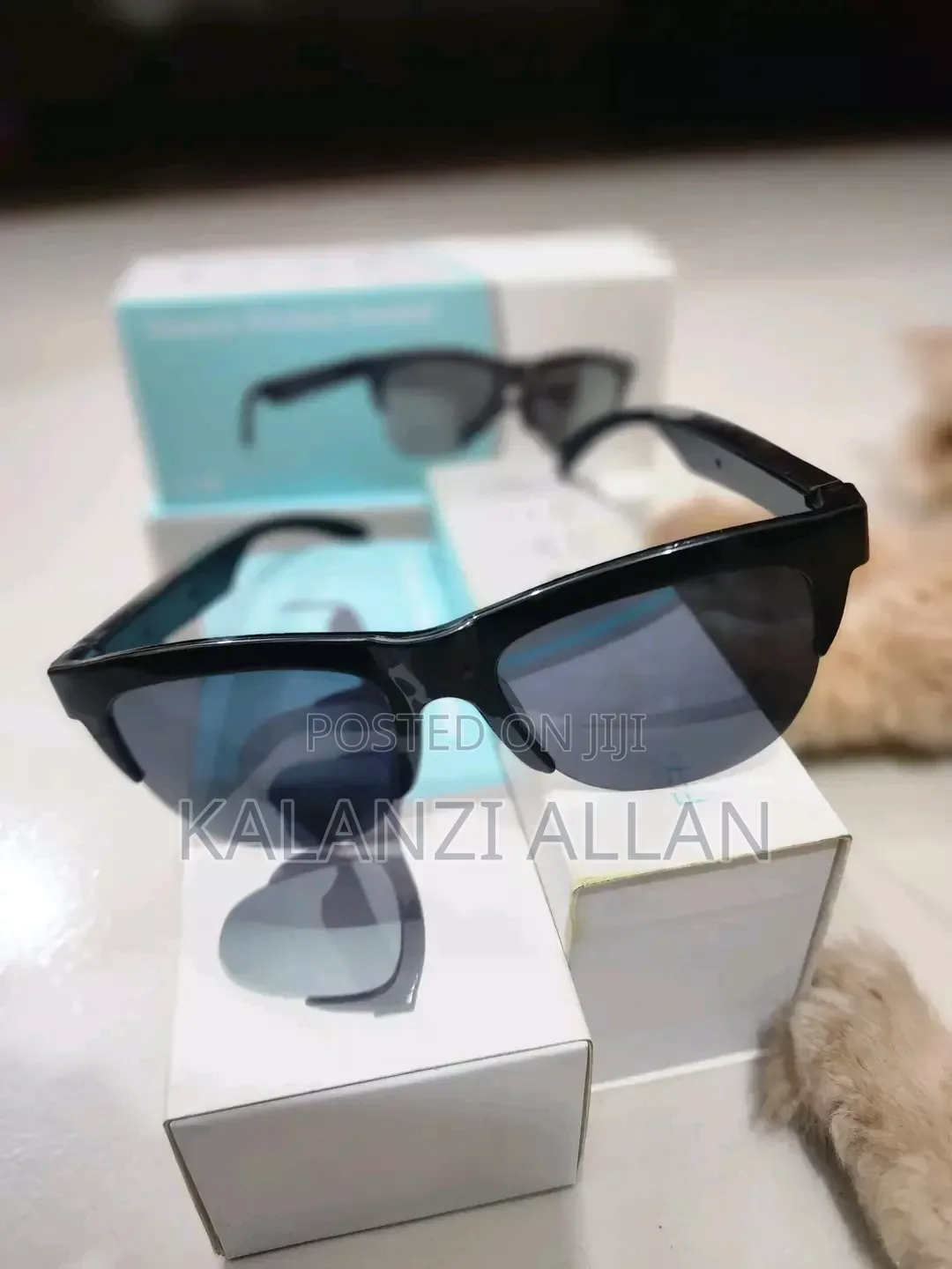 Smart Bluetooth Sunglasses With Earphones