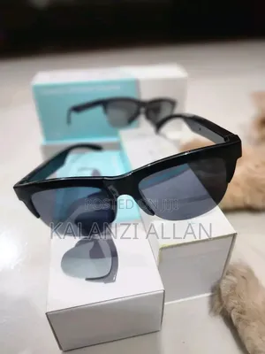 Smart Bluetooth Sunglasses With Earphones