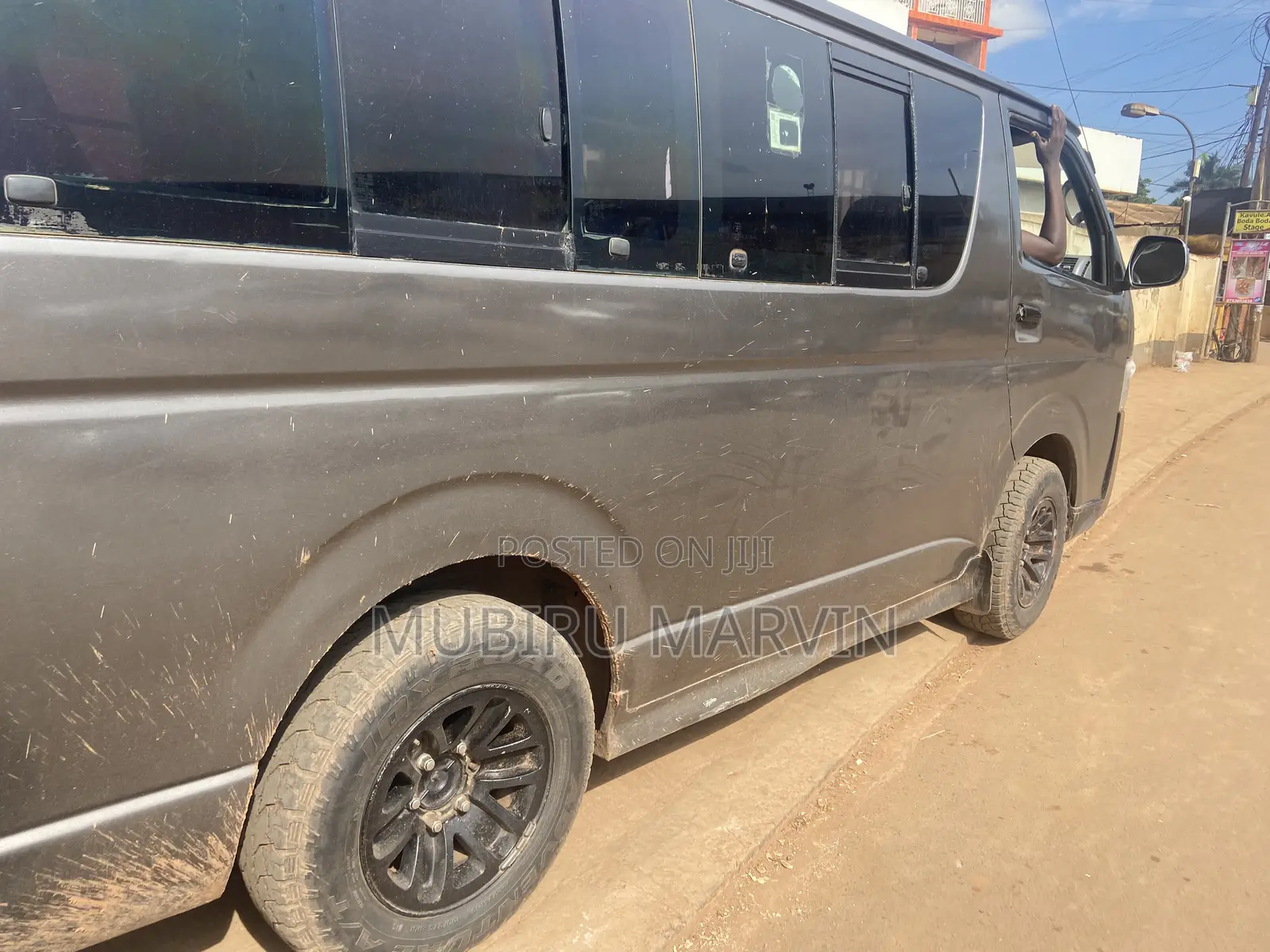 Toyota HiAce 2018 Black
