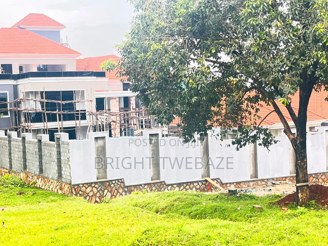 2bdrm Apartment in Jomayi Nabusugwe, Kira for rent