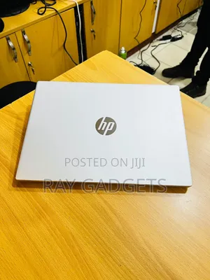 New Laptop HP OmniBook 5 16" 16GB Intel Core Ultra 7 SSD 1T