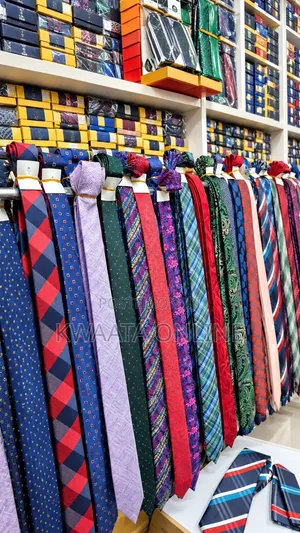 Premium Woven Silk Necktie & Pocket Square Set –Luxury Men's Accessory