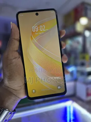 Infinix Smart 8 64 GB Black