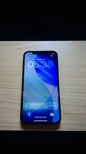 Apple iPhone 12 64 GB Black