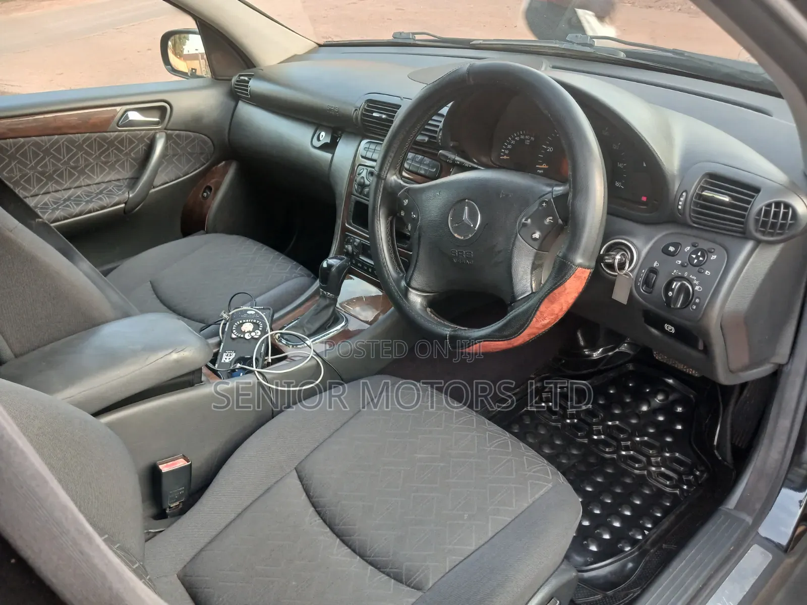 Mercedes-Benz C200 2006 Black