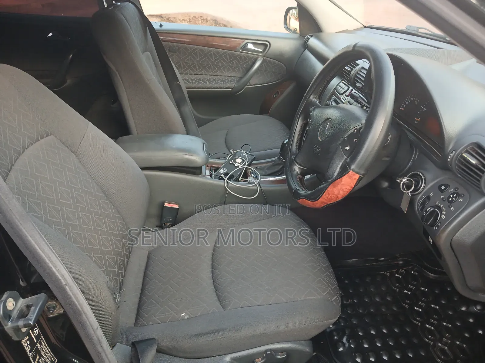 Mercedes-Benz C200 2006 Black