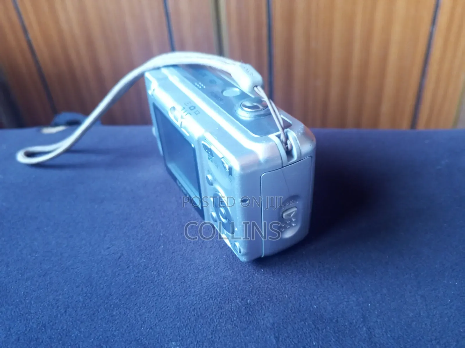 Sony Cyber-Shot DSC-S600 Digital Camera