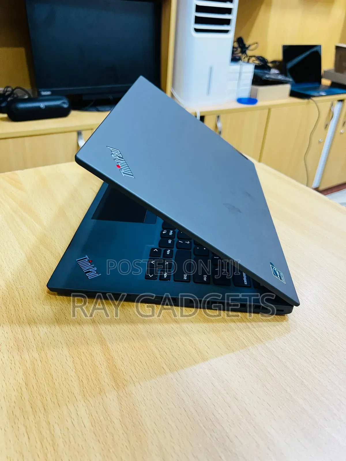 New Laptop Lenovo ThinkPad T14s Gen 1 32GB Intel Core i7 SSD 512GB