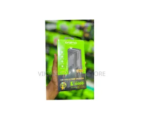  Oraimo PowerNova B31 
OPB-1302 | 30000mAh  
22.5w Fast Charge