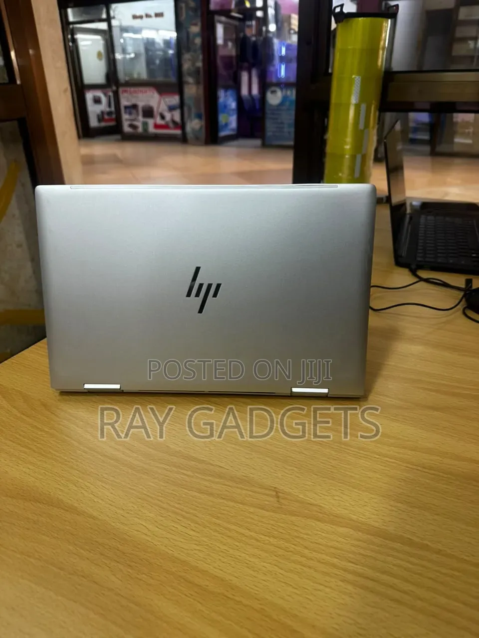 New Laptop HP Envy x360 13z 8GB Intel Core i7 SSD 512GB