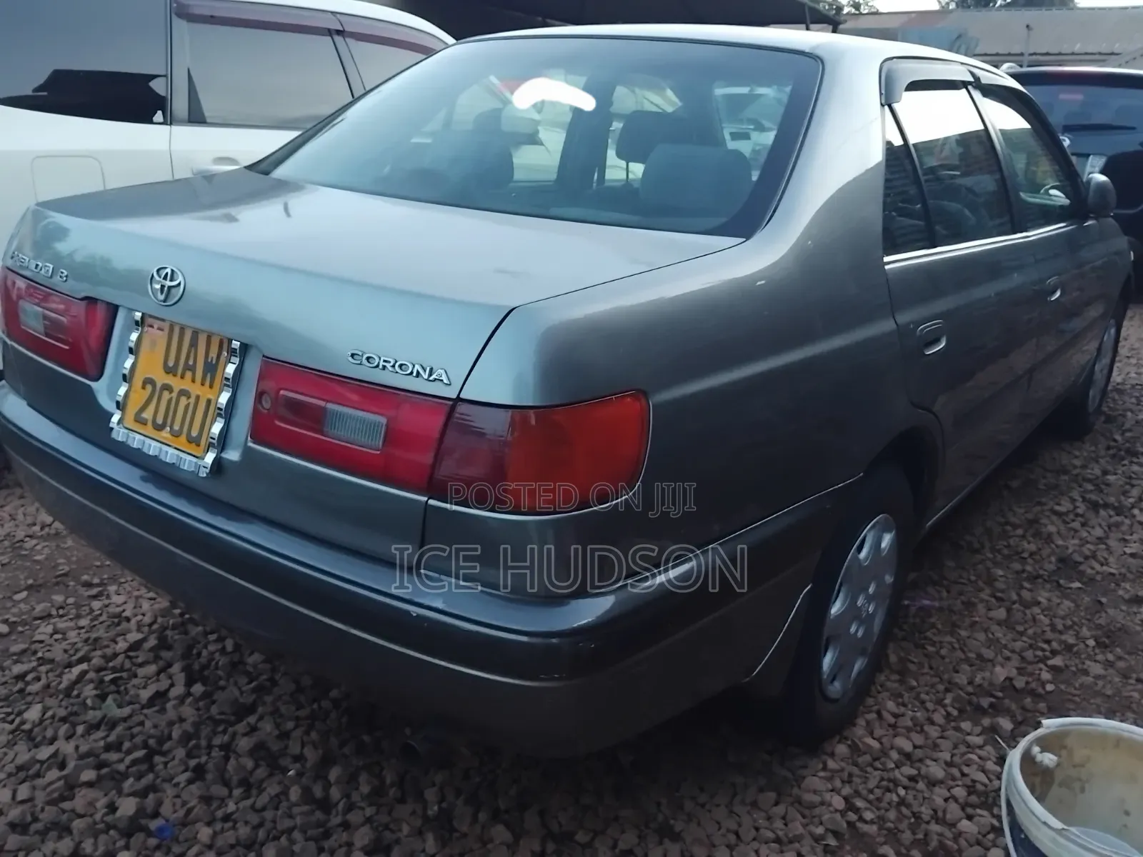 Toyota Corona Premio 2000 Gray