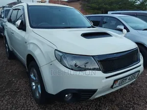 Subaru Forester 2012 White