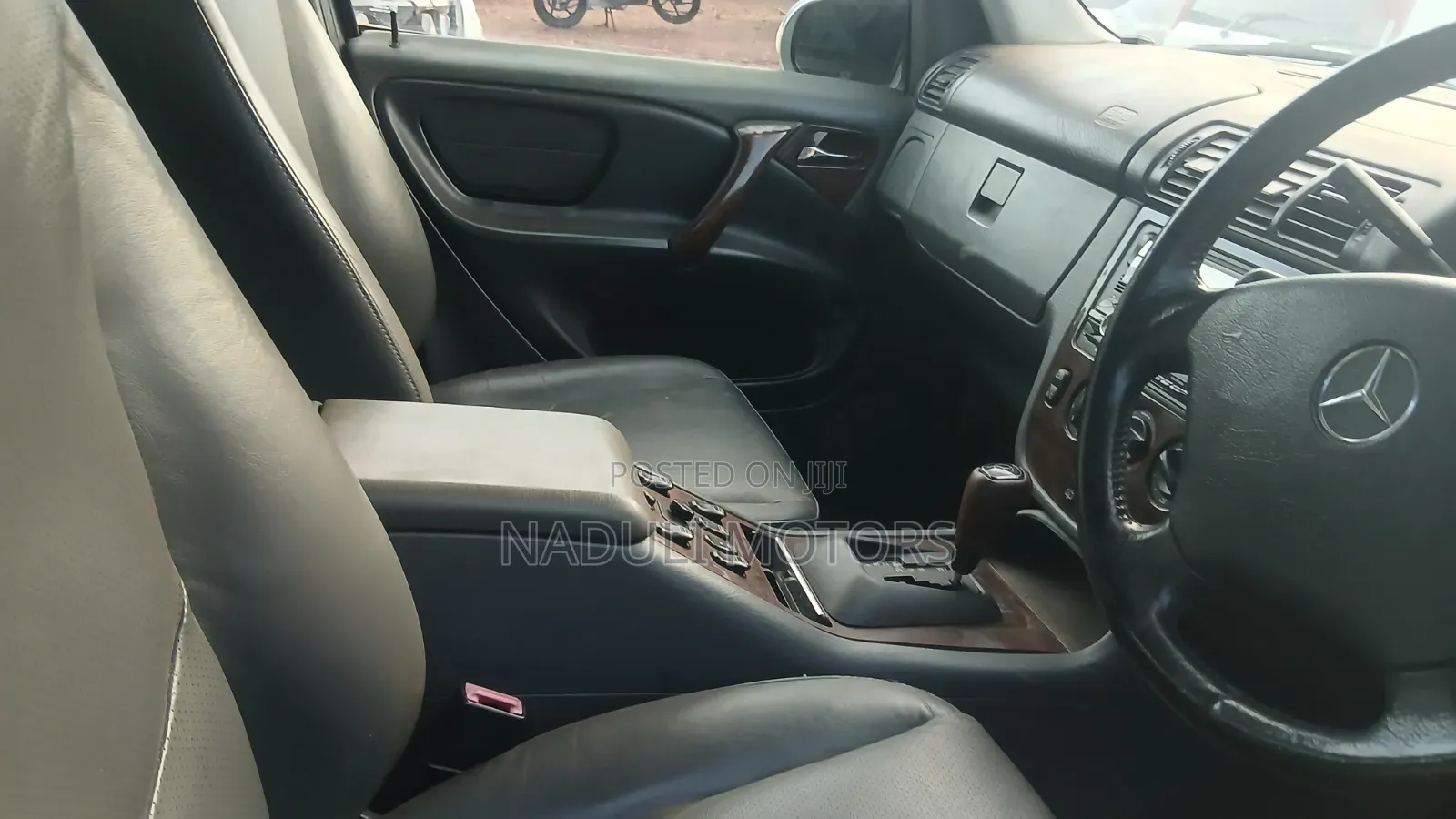 Mercedes-Benz M Class 2005 Silver