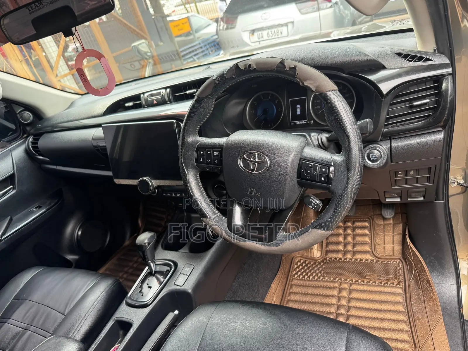 Toyota Hilux 2021 Silver