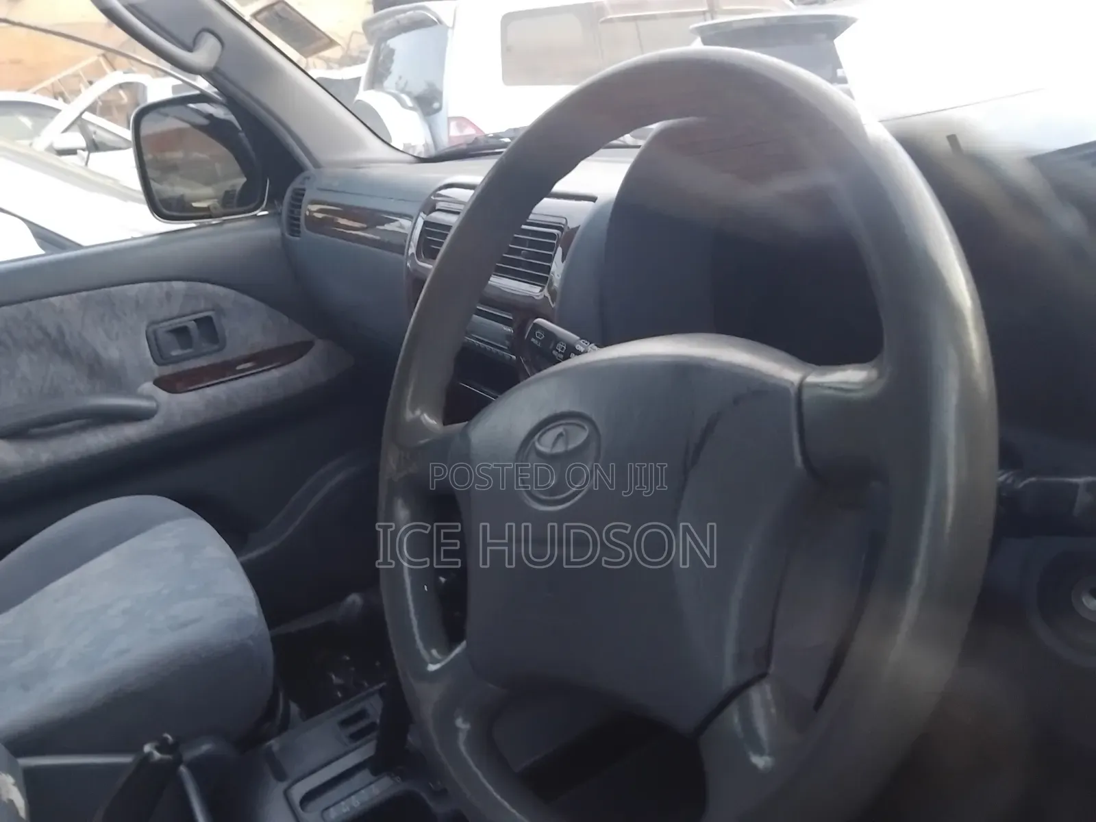 Toyota Land Cruiser Prado 2002 Silver