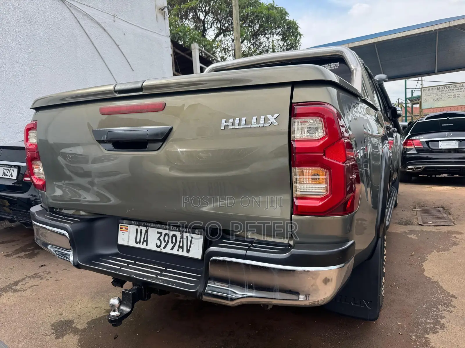Toyota Hilux 2021 Silver