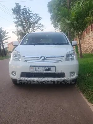 Toyota Raum 2011 White