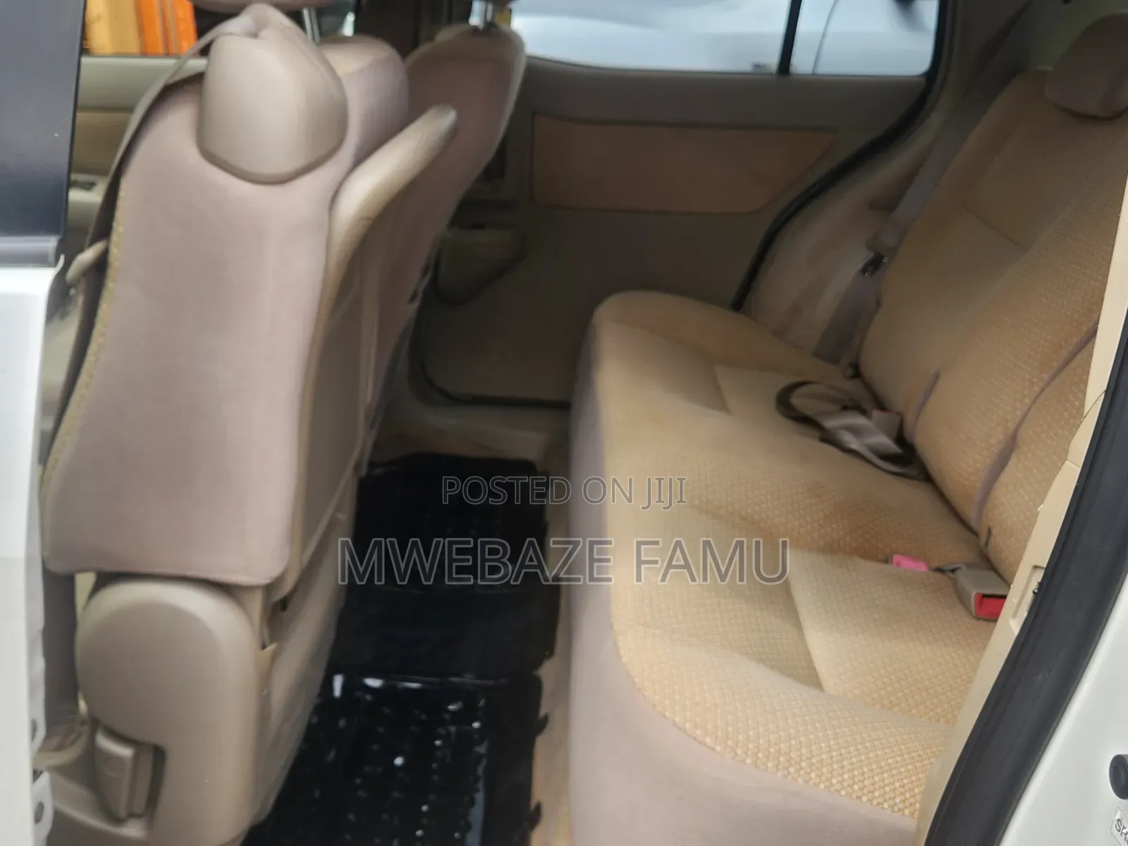 Toyota Raum 2011 White