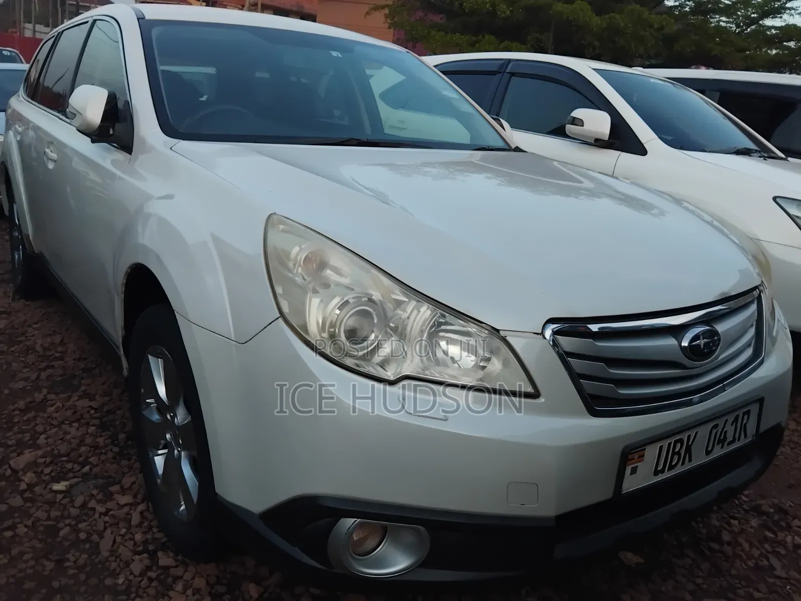 Subaru Outback 2012 White