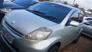 Toyota Passo 1.0 FWD 2006 Silver