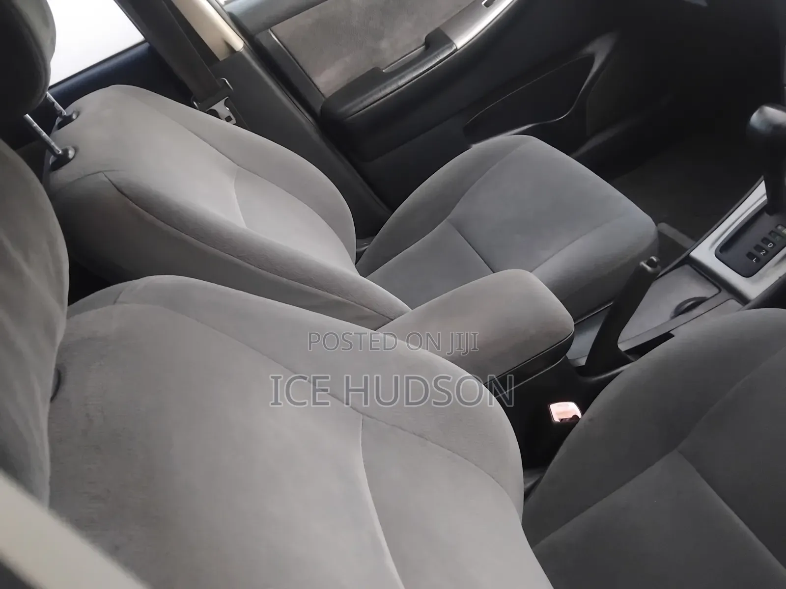 Toyota Corolla RunX 2005 Silver