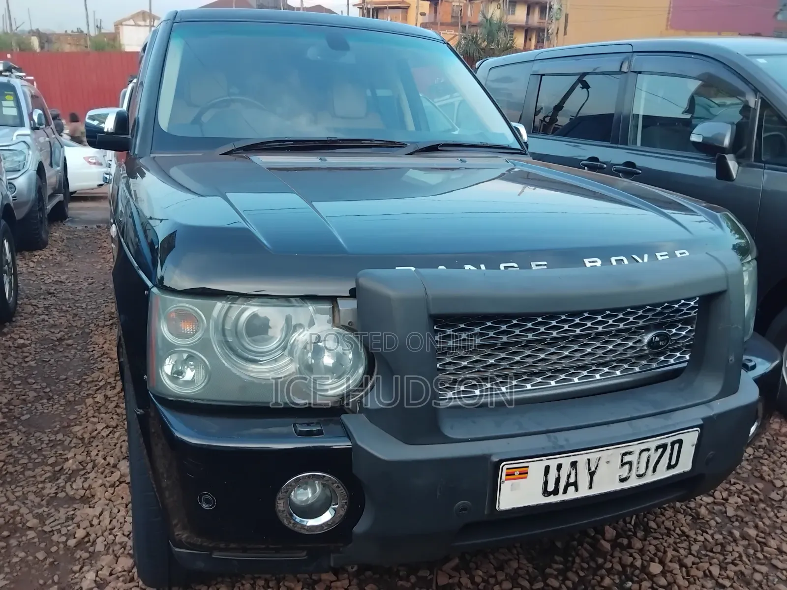 Land Rover Range Rover Vogue 2011 Black