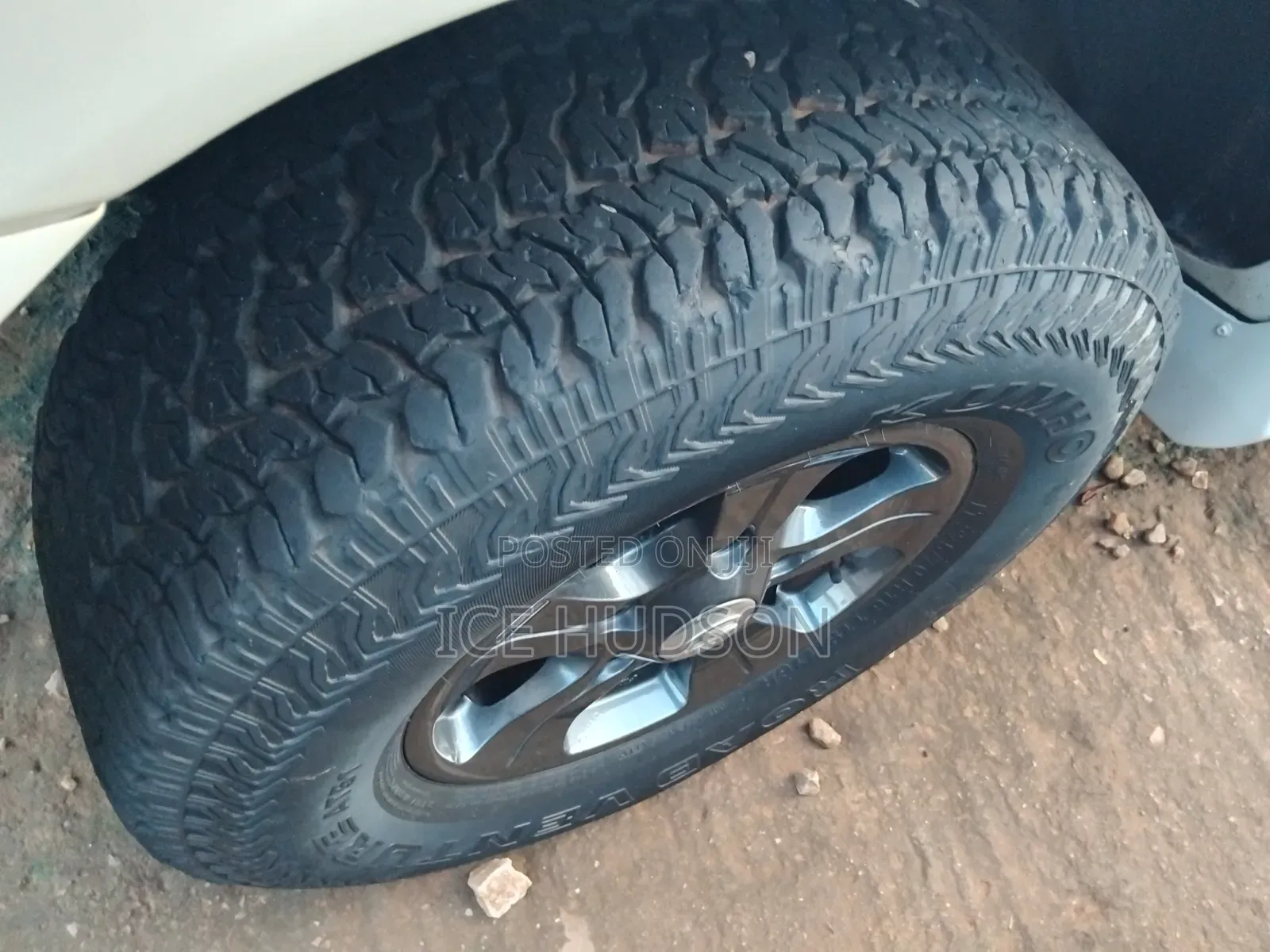 Toyota Land Cruiser 2007 White