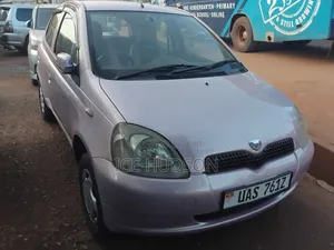 Toyota Vitz 2008 Pink
