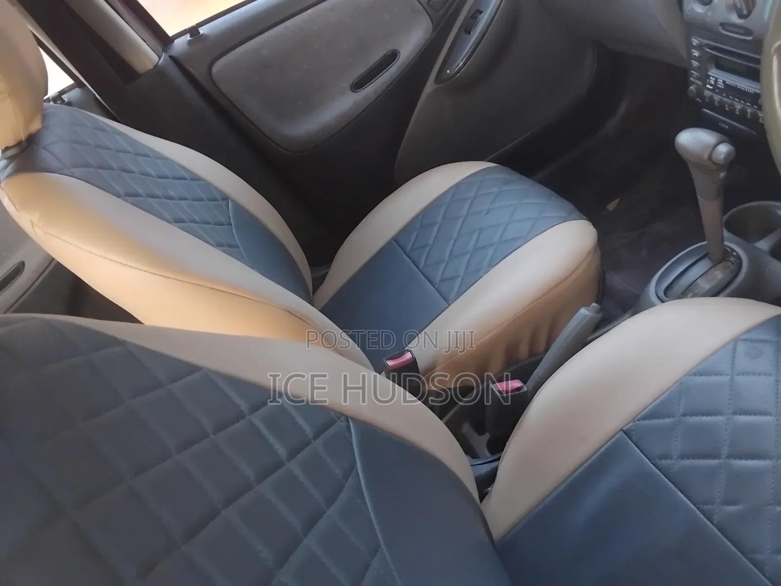 Toyota Vitz 2008 Pink