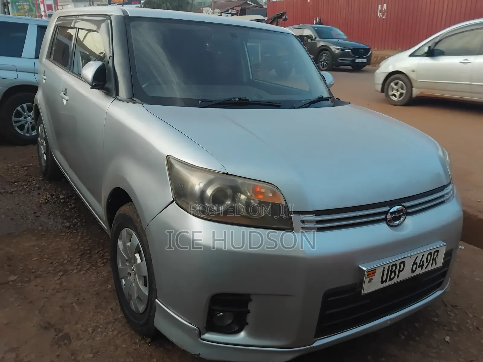 Toyota Corolla Rumion 2010 Silver