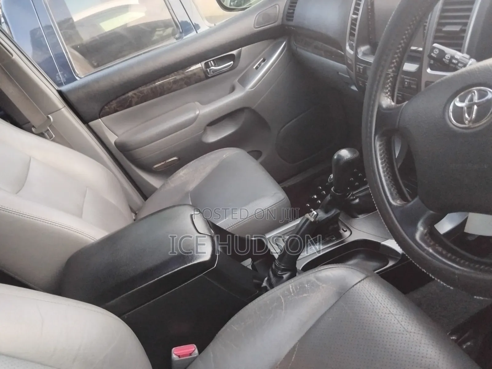 Toyota Land Cruiser 2008 Black