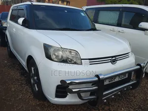 Toyota Corolla Rumion 2012 White