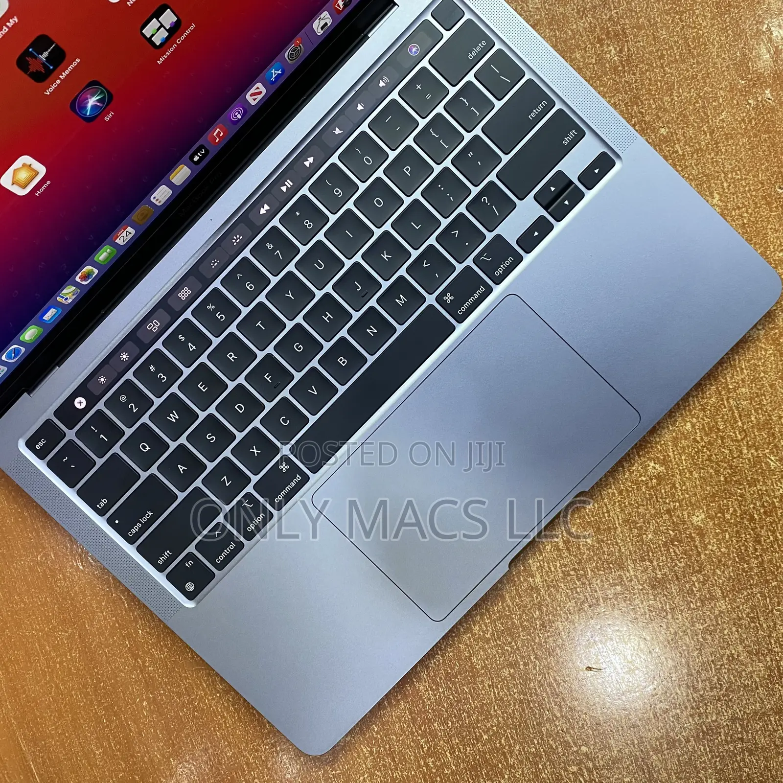 Laptop Apple MacBook Pro 2020 M1 8GB Apple M1 SSD 256GB