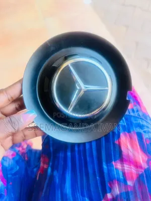 Black Benz Centre Caps
