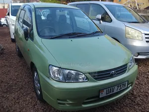 Toyota Corolla Spacio 2001