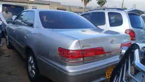 Toyota Mark II 2002 Silver