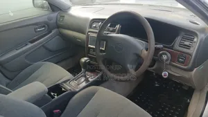 Toyota Mark II 2002 Silver
