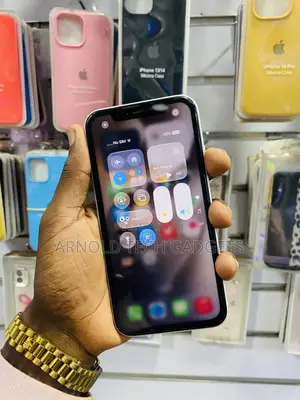 Apple iPhone 13 128 GB White