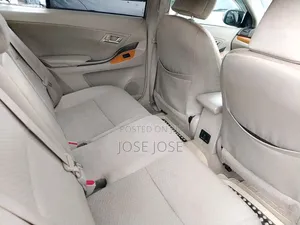 Toyota Premio 2009 Silver