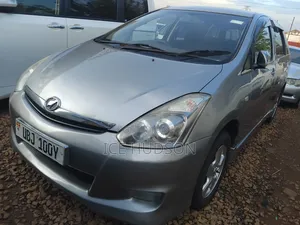 Toyota Wish 2007 Silver