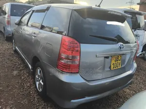 Toyota Wish 2007 Silver