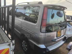 Toyota LiteAce Noah 2001 Silver