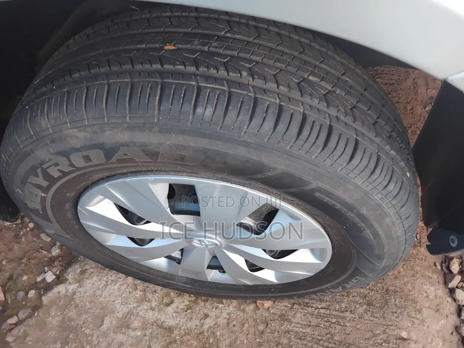 Toyota LiteAce Noah 2001 Silver