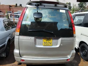 Toyota LiteAce Noah 2000 Silver